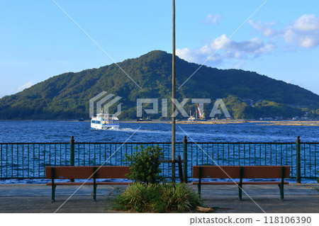Ferry from Nakamachi Port (Etajima City) to Ujina Port (Hiroshima City) Ferry from Nakamachi Port (Etajima City) to Ujina Port (Hiroshima City) 118106390