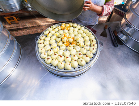 Chinese steamed buns stuffed or baozi in Dali market ,Yunnan China. 118107540