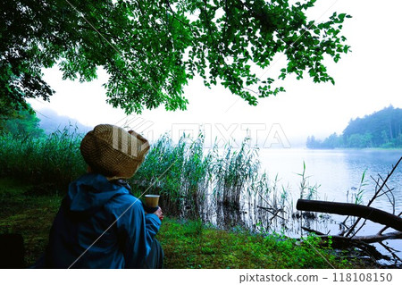 Hokkaido in summer, Onneto campsite, campsite, solo camping, lakeside campsite, silent lake, morning mist Hokkaido in summer, Onneto campsite, campsite, solo camping, lakeside campsite, silent lake, morning mist 118108150