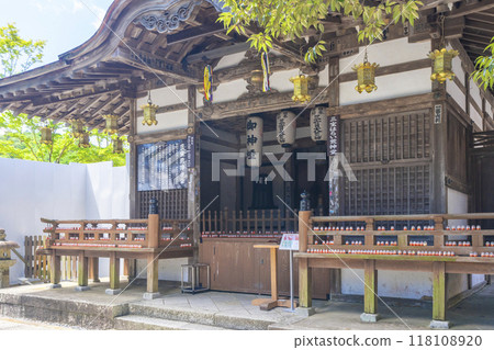 勝王寺三寶古神堂 勝王寺三寶古神堂 118108920