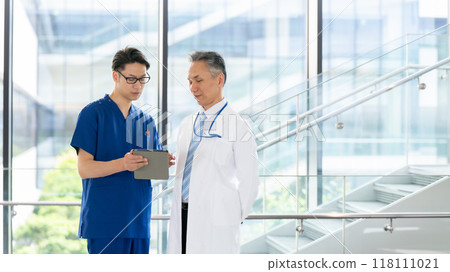 White coat medical hospital doctor White coat medical hospital doctor 118111021