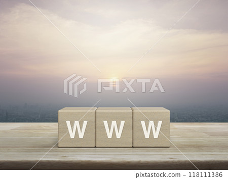 Searching system and internet concept 118111386