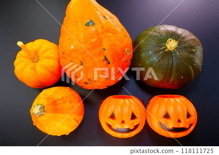 Halloween Halloween Halloween Pumpkin Jack-o-Lantern Halloween Halloween Halloween Pumpkin Jack-o-Lantern 118111725