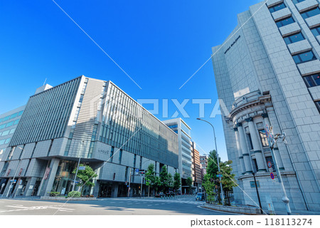 North side of Shijo Karasuma intersection 118113274