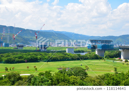 橋樑施工現場 新名神高速公路淀川大橋 橋樑施工現場 新名神高速公路淀川大橋 118114641