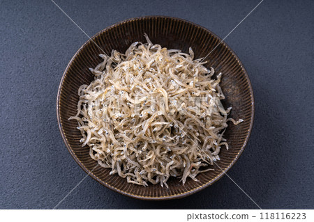 Chirimenjako 118116223