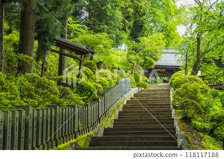 日本長野縣松本市久藤寺正門的入口 日本長野縣松本市久藤寺正門的入口 118117188