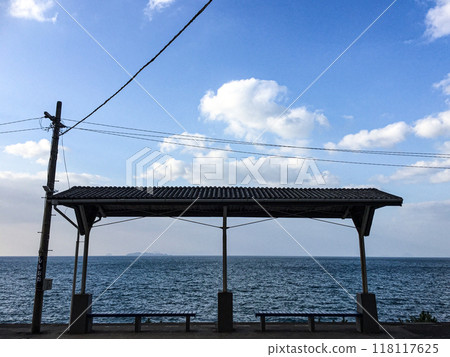 愛媛/伊予市JR下灘站海景月台 愛媛/伊予市JR下灘站海景月台 118117625
