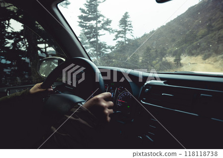 Driving car on the high altitude mountain trail in tibet,China 118118738