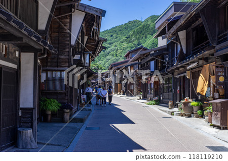 Old streets of Naraijuku 118119210