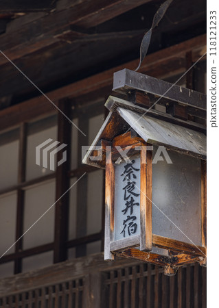 日本:長野縣鹽尻市奈良井宿、宿間町、中山道街景 日本:長野縣鹽尻市奈良井宿、宿間町、中山道街景 118121233