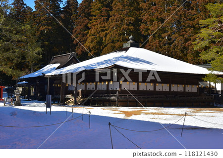 Snowy Mount Koya: Danjo Garan and Miedo Hall Snowy Mount Koya: Danjo Garan and Miedo Hall 118121430