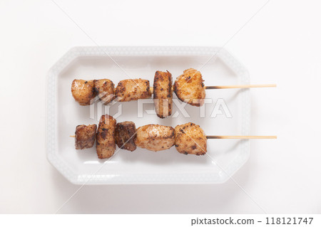 Tuna steak skewer Tuna steak skewer 118121747