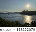 Lake Mashu illuminated by the morning sun 118122079