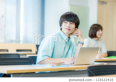 大學生班攝影合作：電波學園教育法人東京電子專門學校 118122418