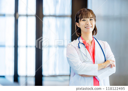 女博士攝影合作：電波學園教育法人東京電子專校 118122495