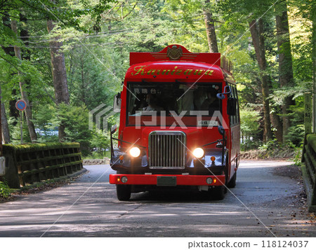 Karuizawa Red Bus 118124037