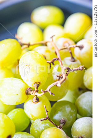 Food Muscat 118128755