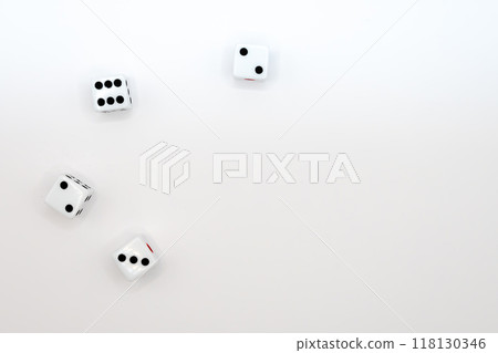 Dice roll out Dice roll out 118130346