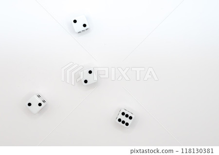 Dice roll out Dice roll out 118130381