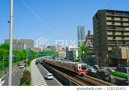 [大阪府]5月：鮮綠的新禦堂筋、北大阪特快 118132431