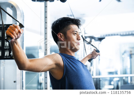 Sports gym, training gym, men, muscle training, exercise Sports gym, training gym, men, muscle training, exercise 118135756