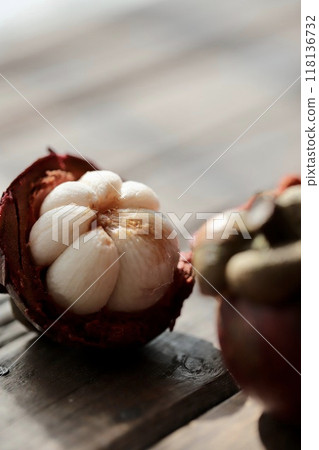 Thai mangosteen tropical fruit Thai mangosteen tropical fruit 118136732