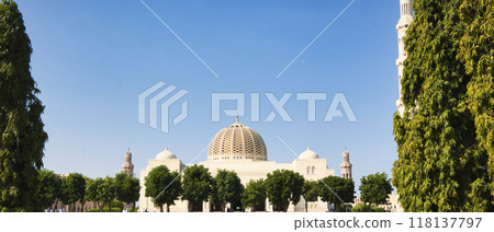 Spectacular views of the magnificent Sultan Qaboos Grand Mosque Spectacular views of the magnificent Sultan Qaboos Grand Mosque 118137797