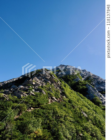 The rock face of Mt. Kaikoma 118137848