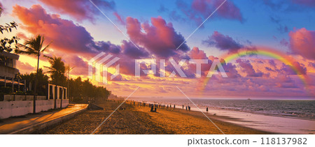 Beautiful beach sunset around Muttrah 118137982