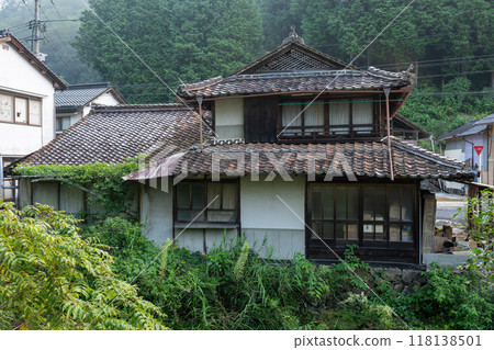 A beautiful old house in Tottori, Japan A beautiful old house in Tottori, Japan 118138501