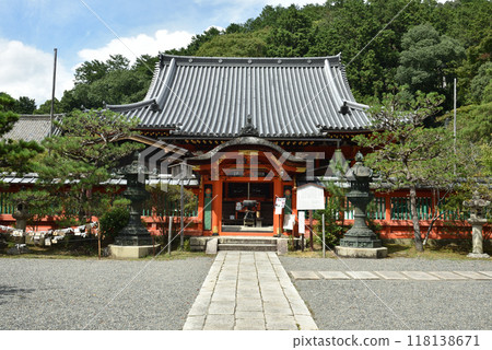 Bishamon-do Temple Main Hall (Yamashina Ward, Kyoto City) 118138671