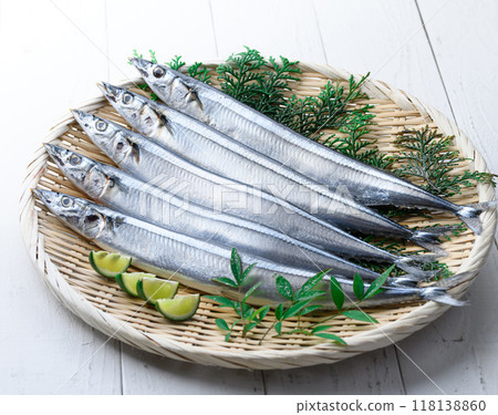 秋天的味道:北海道生秋刀魚 秋天的味道:北海道生秋刀魚 118138860