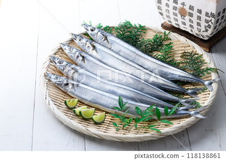 秋天的味道:北海道生秋刀魚 秋天的味道:北海道生秋刀魚 118138861