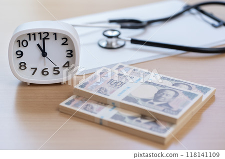 時鐘與金錢時間 11:00 23:00 11:00 23:00 時鐘與金錢時間 11:00 23:00 11:00 23:00 118141109
