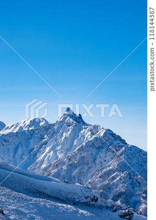 Mount Yari in the harsh winter 118144387