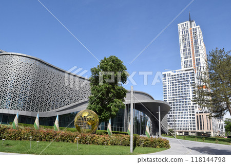 Modern cityscape of Tashkent, Uzbekistan 118144798