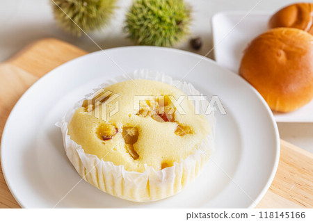 Steamed bread of sweet potato Steamed bread of sweet potato 118145166