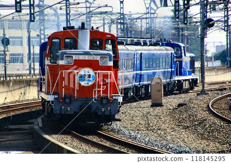 初秋時節，推拉列車開往南會津...DL Taiki ``南會津'' 118145295