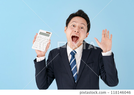 Man showing calculator, business, surprised 118146046