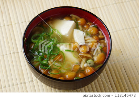 Nanpo miso soup 118146478