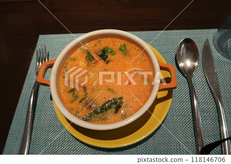 Tom yam kung Tom yam kung 118146706