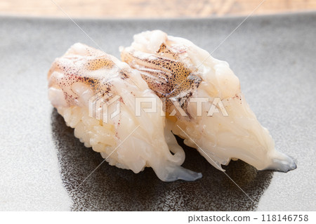 美味的魷魚腿壽司 118146758