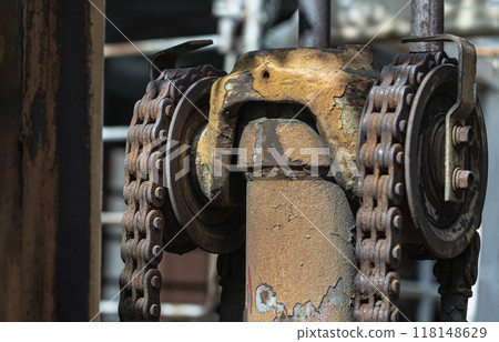 Close-up of Rusty chain on old forklift truck and lifting hydraulic cylinder. Close-up of Rusty chain on old forklift truck and lifting hydraulic cylinder. 118148629