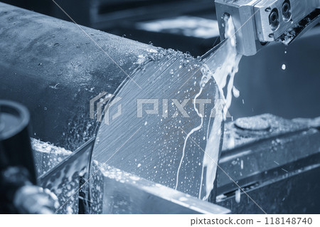 The band saw cutting machine cutting the metal shaft parts with coolant method. 118148740