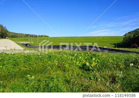 Amenouchi Dam (earth dam) Amenouchi Dam (earth dam) 118149386