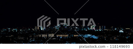 Distant night panoramic view of Yokohama Minato Mirai cityscape [Image of Yokohama city] 118149693