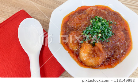 Shrimp chili with plenty of chili sauce Shrimp chili with plenty of chili sauce 118149998