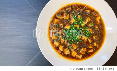Spicy mapo tofu with Japanese pepper 118150465