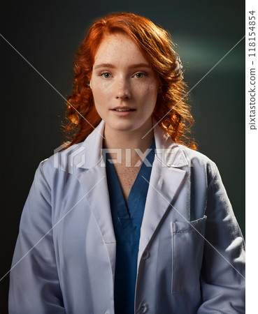 Portrait of a Woman Doctor in Lab Coat 118154854